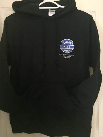 Pull over "badge" Hoodie